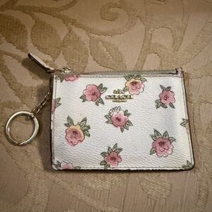 Coach Floral Mini Skinny ID Case preowned/rehab
